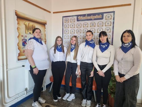 VI. Díszcsomagoló minősítő versenyen Közgéseink