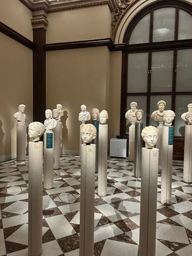 69b6d171e0c9a83cec57a8a05d51d824 (1).jpeg