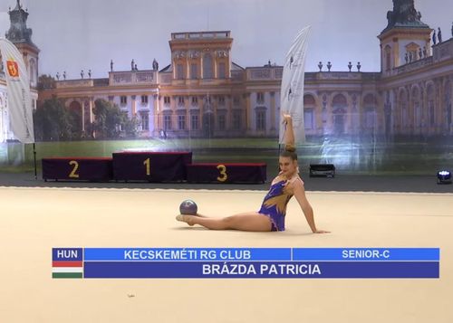 Ritmikus gimnasztikában is remekelnek tanulóink